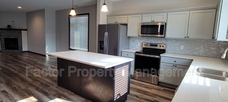2188 Rolling Green Trl - Photo 7 of 27