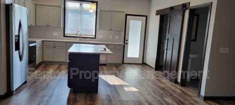 2188 Rolling Green Trl - Photo 6 of 27