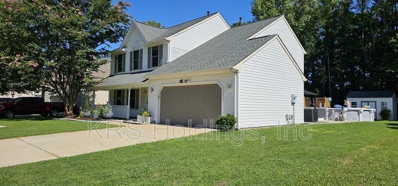 25 Gallaer Ct - Photo 3 of 36