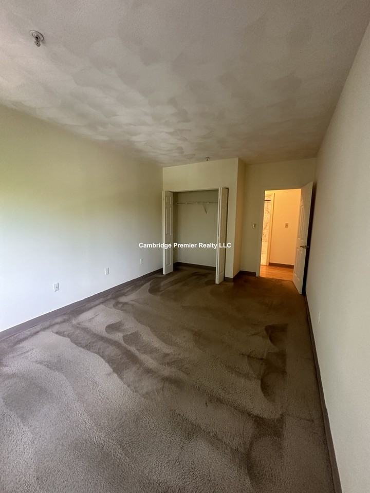 Highland Ave. & West #320 - Photo 6 of 16