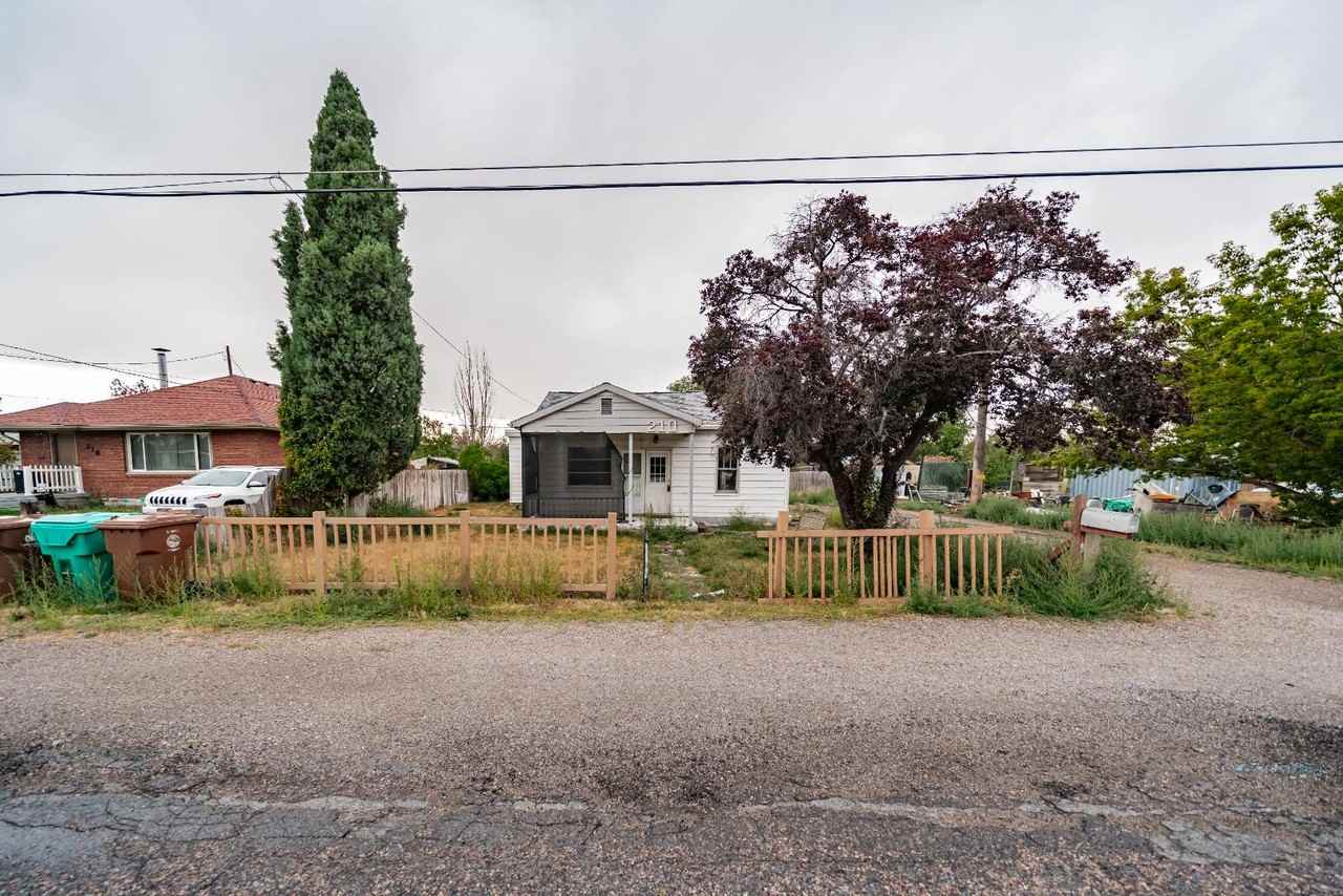 210 Briscoe Rd - Photo 3 of 20