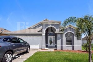 featured image of 1237 E Grove Ave