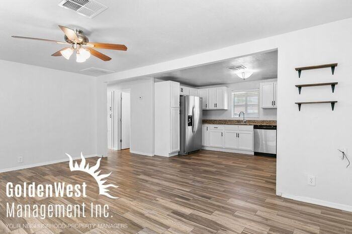 4730 N 23rd Ave - Photo 2 of 16