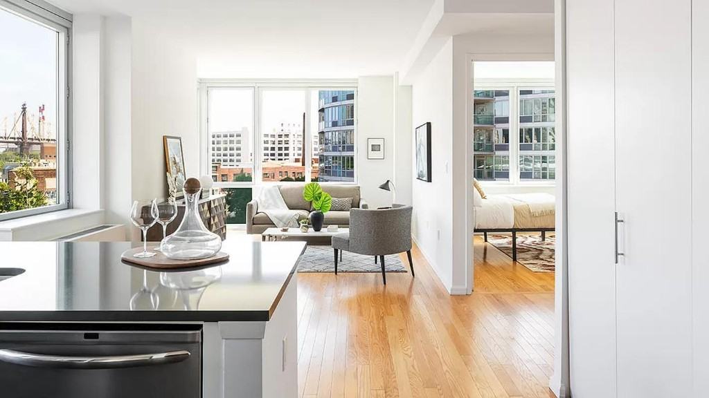 Center Blvd 2705, New York, NY 11109 1 Bedroom Apartment for Rent