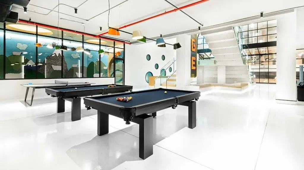 W 57th St #1202 - Photo 5 of 8