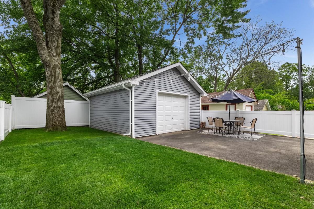 66 Hughes St - Photo 2 of 15