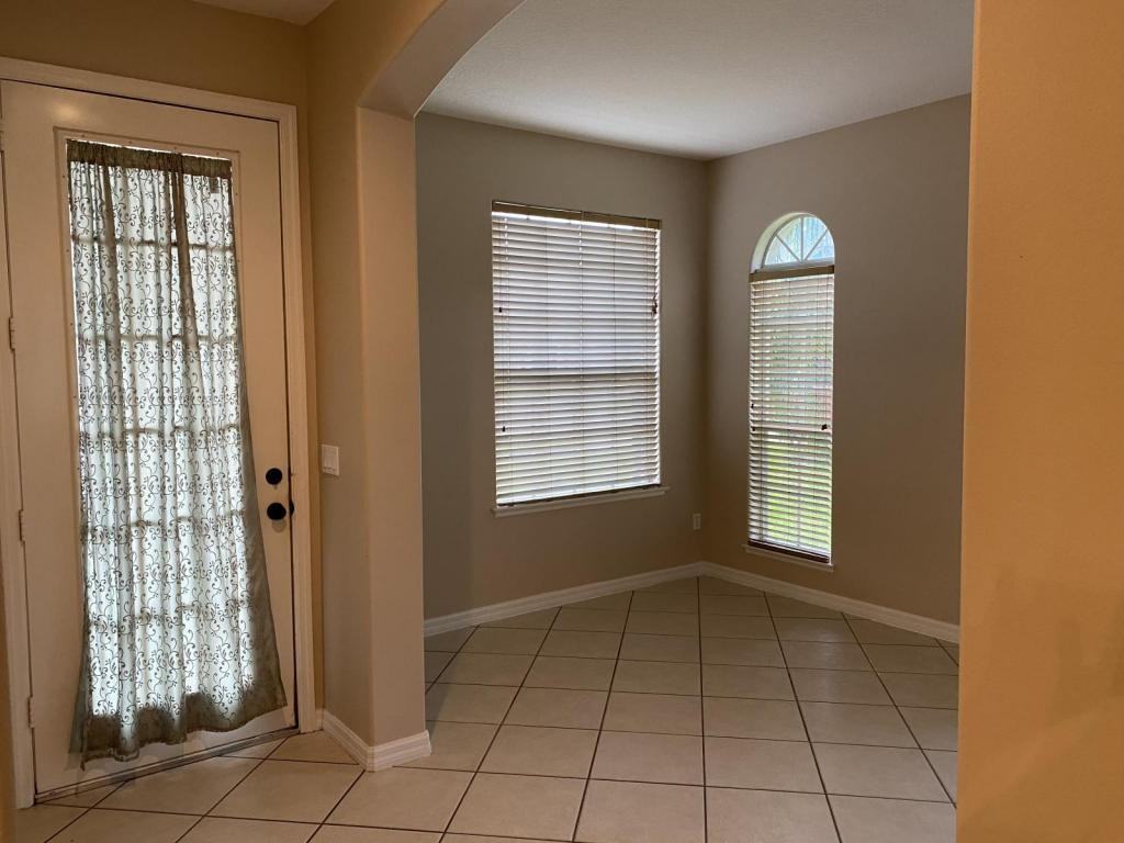 1637 Talon Ct - Photo 2 of 24