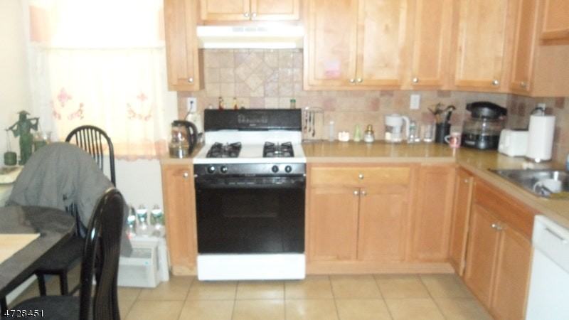 22 Baldwin St #1 - Photo 2 of 14