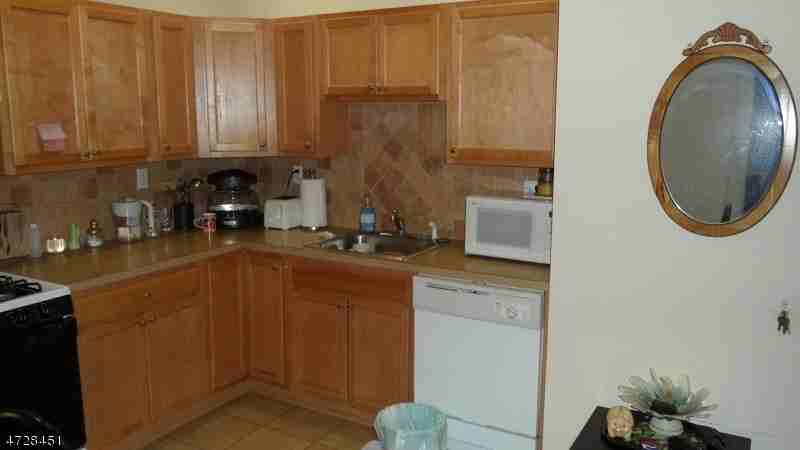 22 Baldwin St #1 - Photo 3 of 14