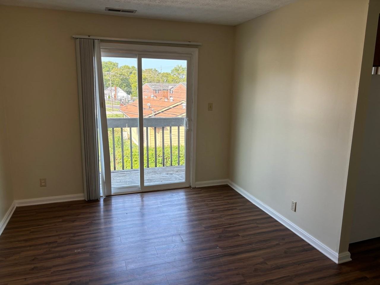 Kay St - Photo 2 of 10