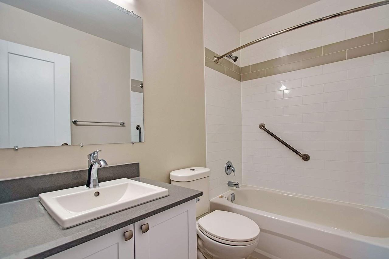 Aldershot Apartments - Photo 7 of 11