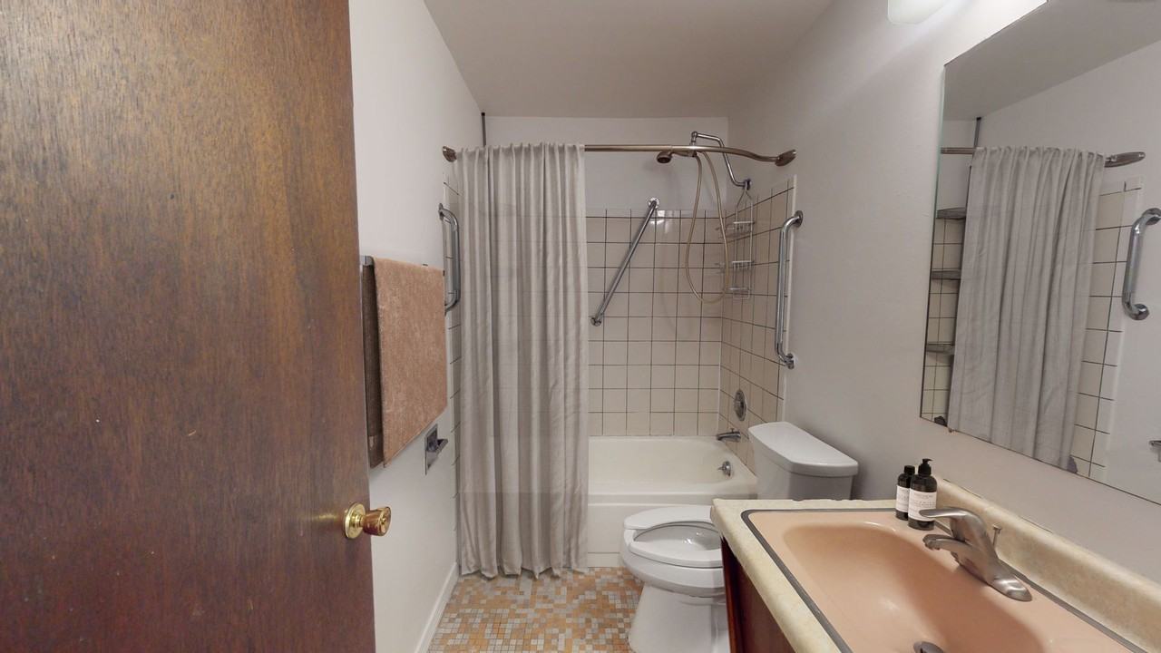 High View (128) - Photo 3 of 25