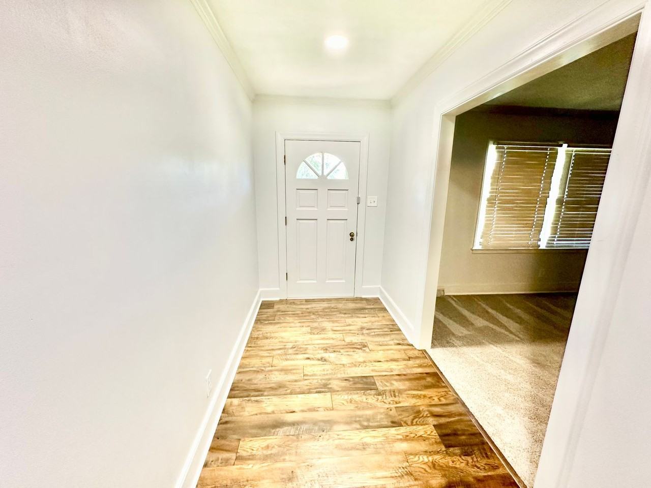 4065 Pinehurst Dr - Photo 6 of 13