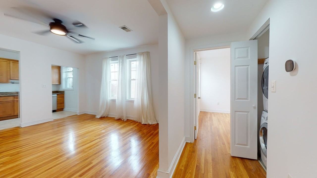 2824 12th St Ne - Photo 2 of 26