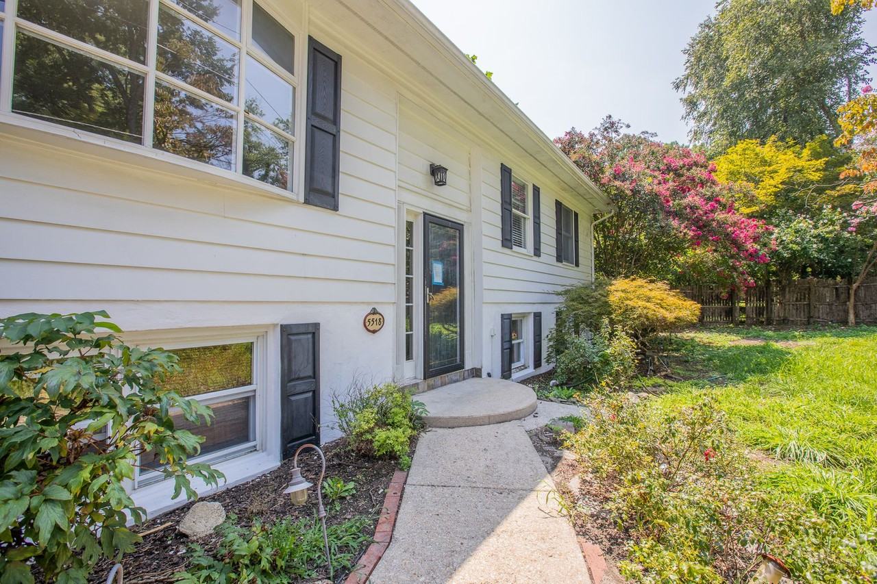 5518 Old Crain Hwy - Photo 2 of 31