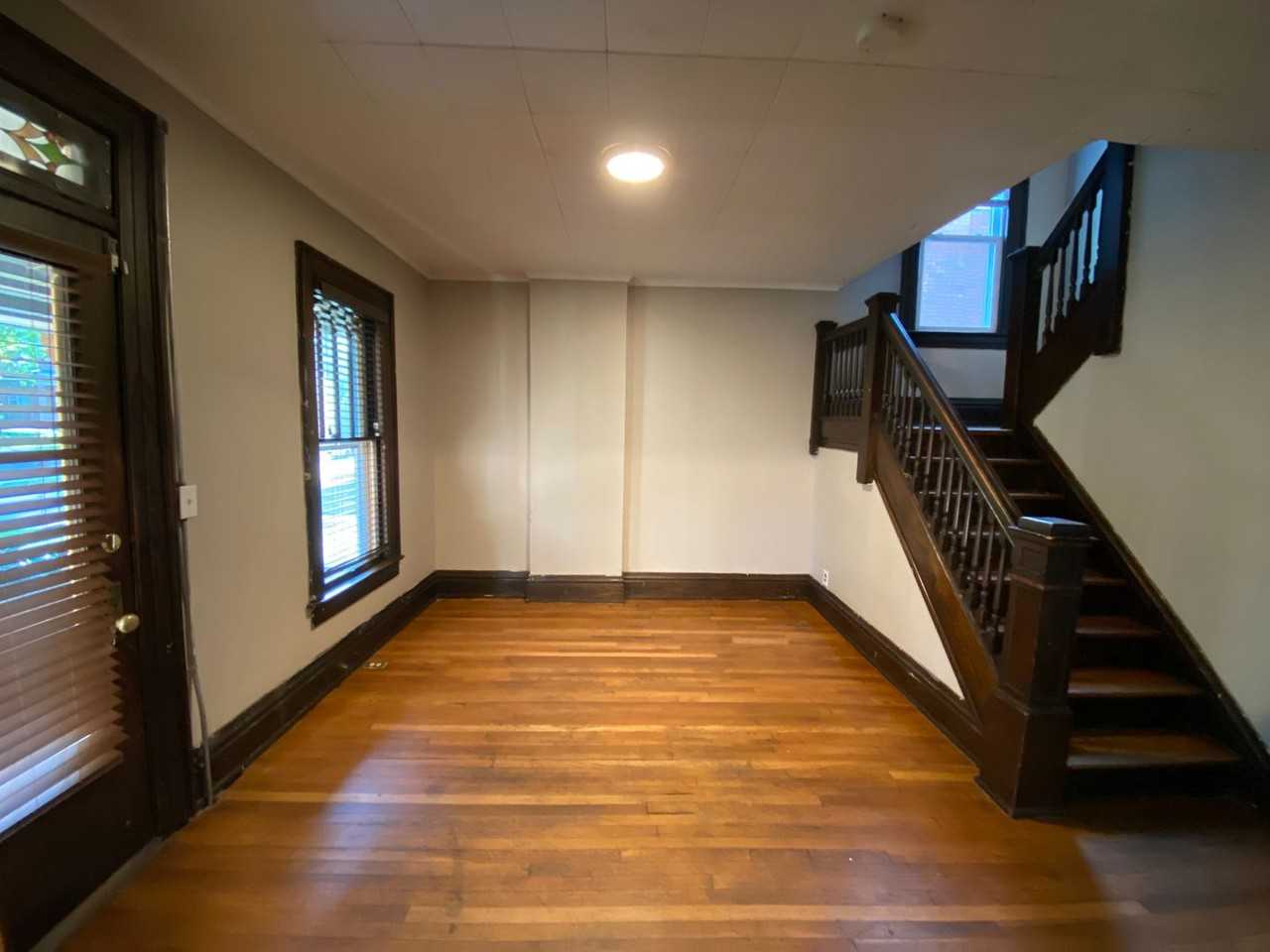 211 E 16th Ave - Photo 2 of 17