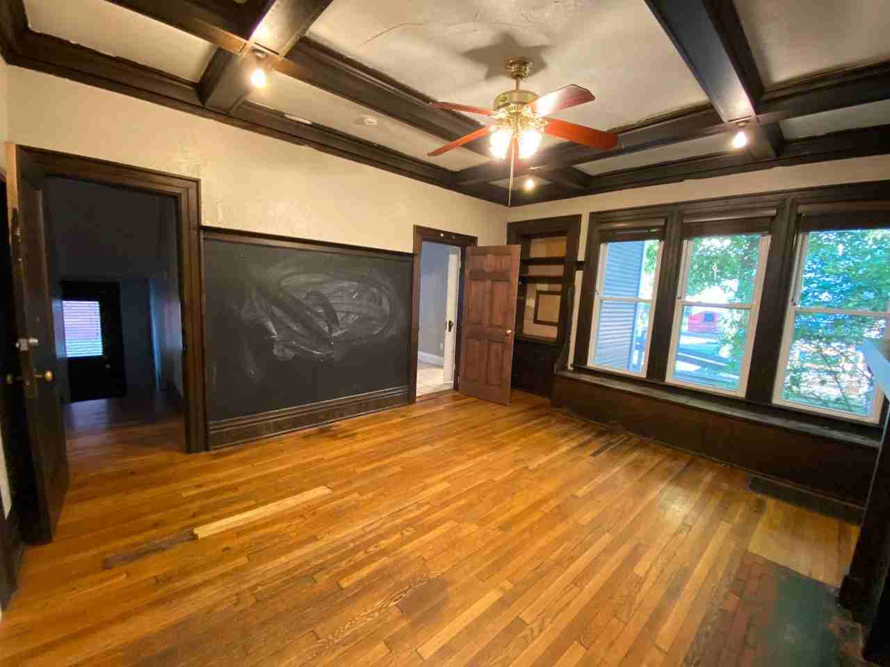 211 E 16th Ave - Photo 4 of 17