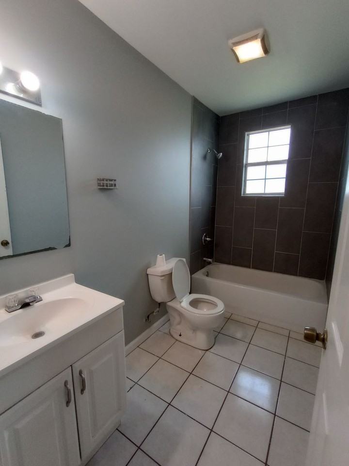 2528-30 Gravier - Photo 2 of 16