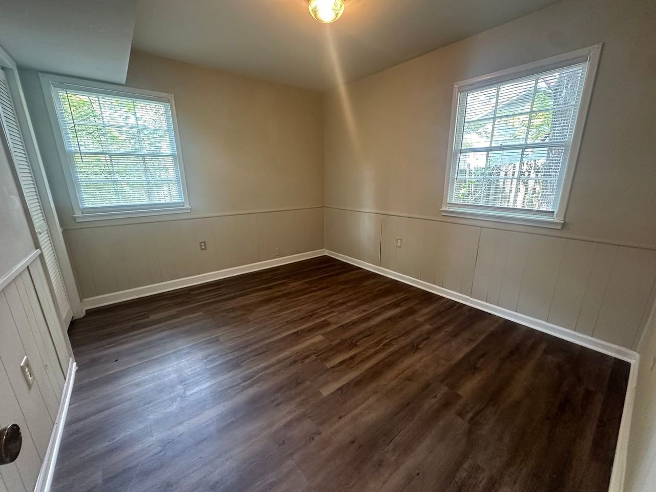 705 Buena Vista Dr - Photo 3 of 41