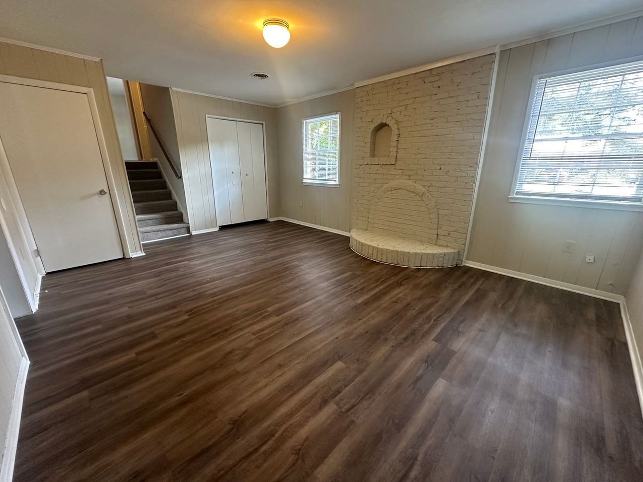 705 Buena Vista Dr - Photo 4 of 41