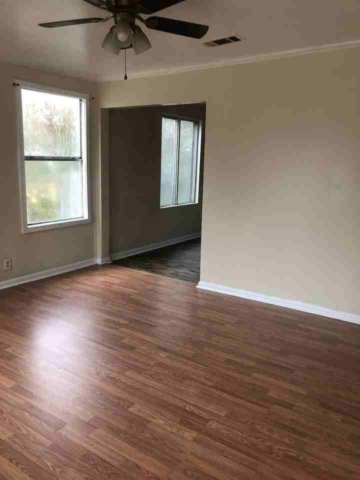 128 128 Joiner Ave - Photo 2 of 16