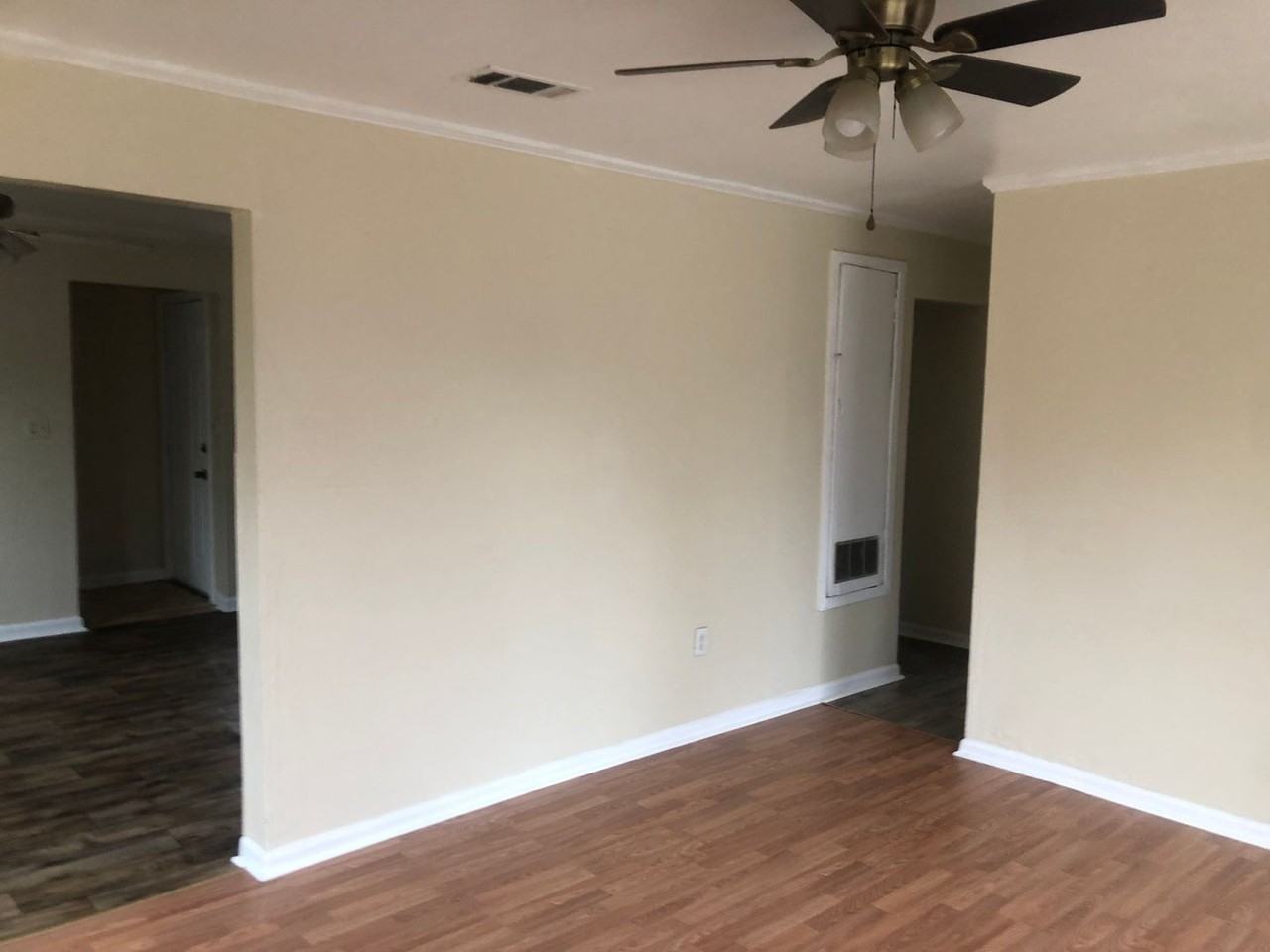 128 128 Joiner Ave - Photo 3 of 16