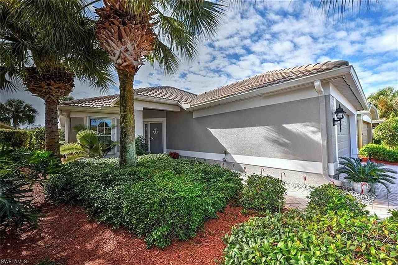 10018 Oakhurst Way - Photo 2 of 38