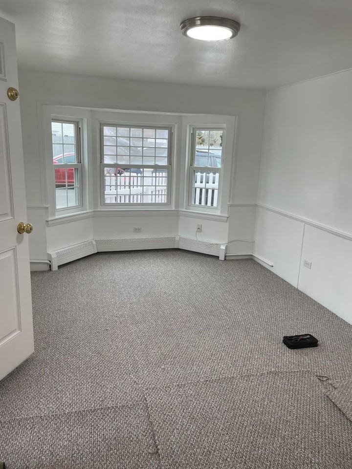 Hyannis 1 bedroom - Photo 2 of 11