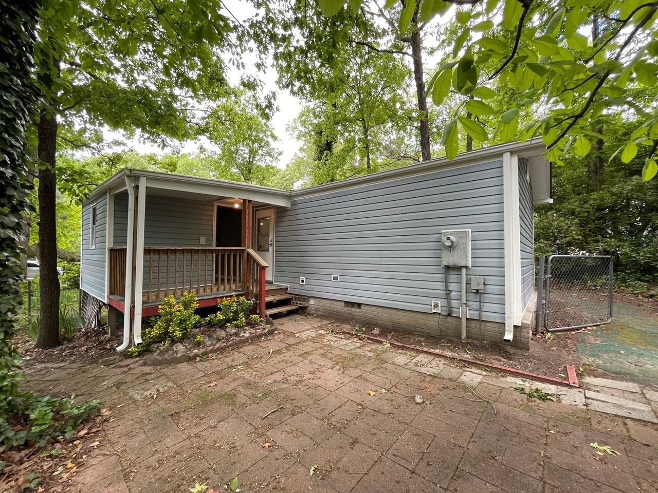 2100 Circlestone Ct - Photo 3 of 45