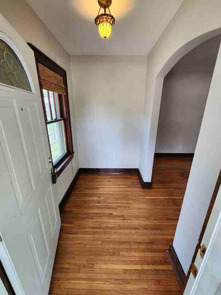 1210 S Jefferson Ave - Photo 5 of 42