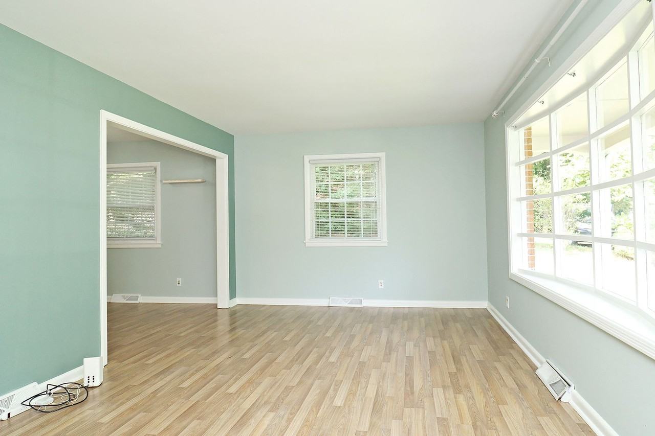 2412 Commonwealth Dr #A - Photo 3 of 24