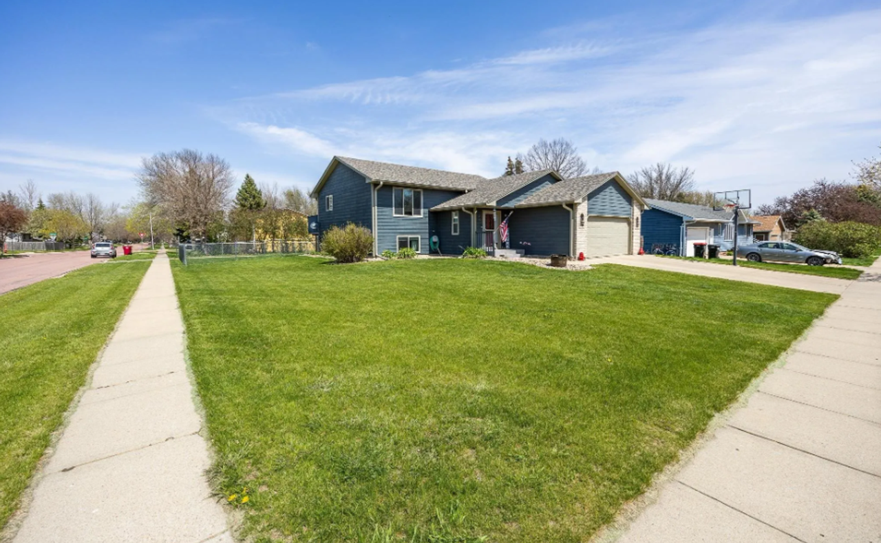 204 W Birchwood Dr - Photo 2 of 28