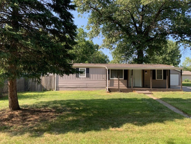 416 Mckinley Ave - Photo 2 of 11