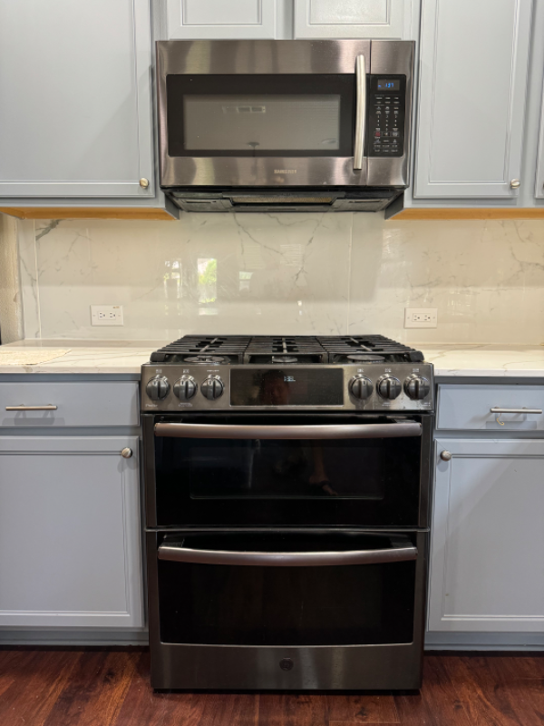 1013 Long Pointe Ave - Photo 4 of 24