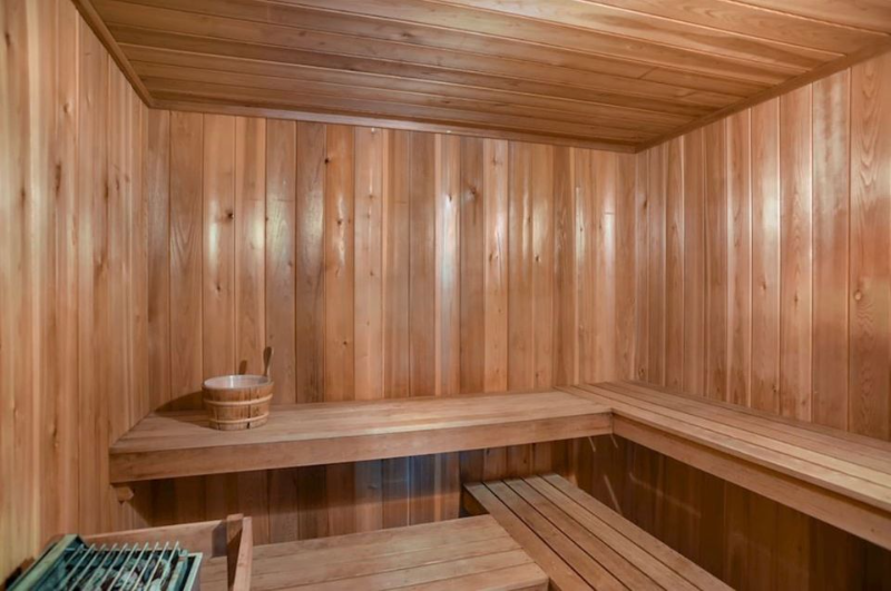 10 Windsor Ct #213 - Photo 2 of 23