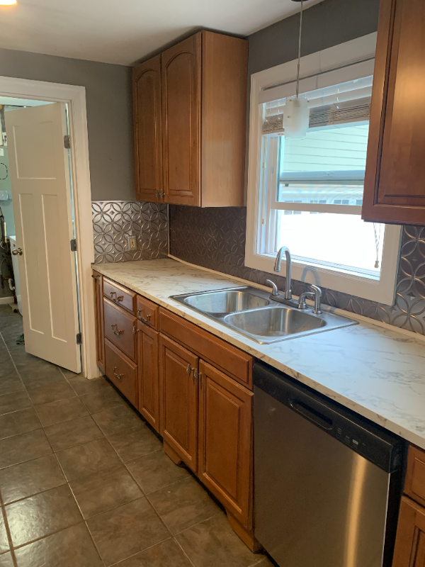 417 Buckner Ln - Photo 2 of 9