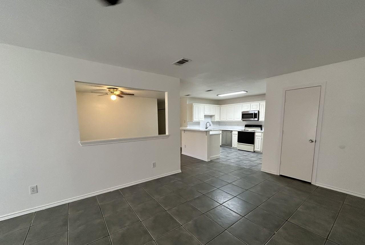 3822 Stuart Rd #NA - Photo 4 of 13