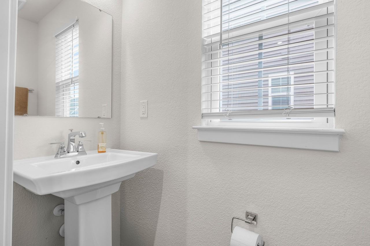 245 Riley Way #NA - Photo 7 of 21