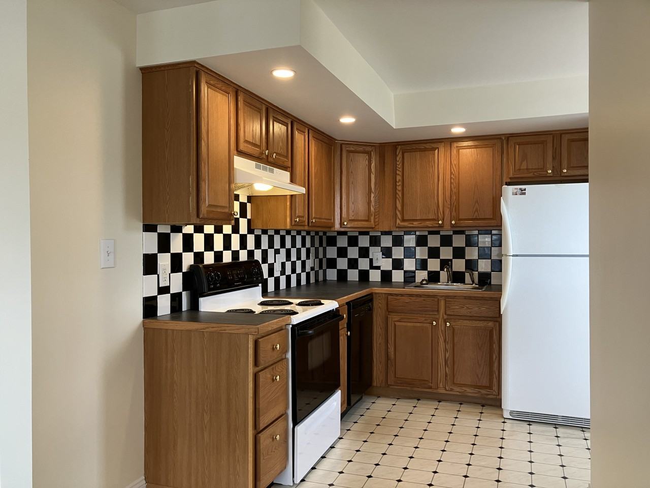 509 Pine Street #2 - Photo 2 of 23