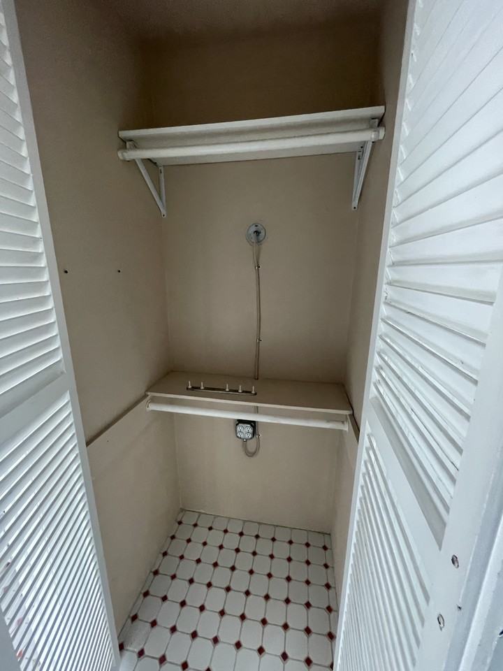 10296 Mcbroom St #A - Photo 7 of 9