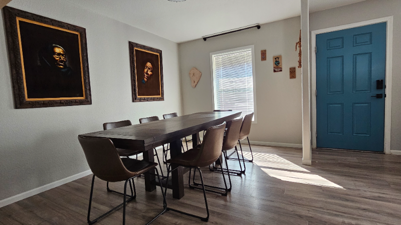 2270 S Aubrey Ave - Photo 5 of 13