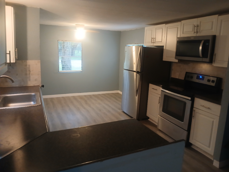 8131 Filson St - Photo 2 of 6