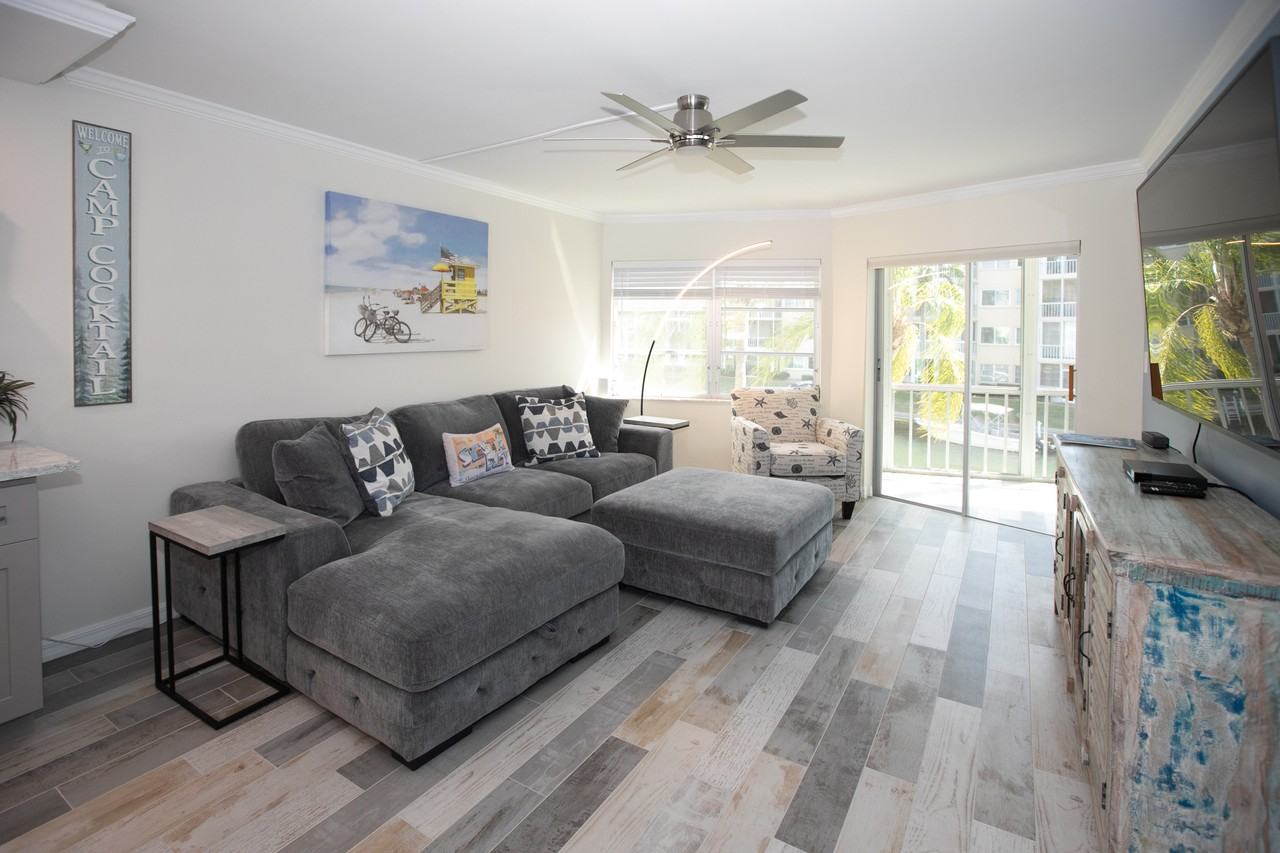 1250 N Portofino Dr #203MARLIN - Photo 5 of 24