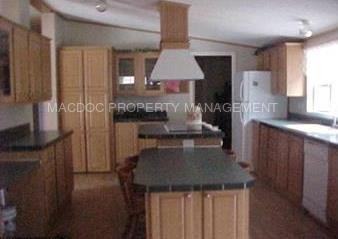 2911 Forest Rd - Photo 3 of 25