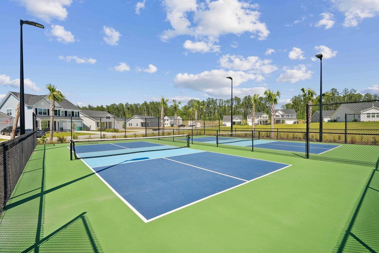 Retreat at New Riverside - Photo 7 of 38