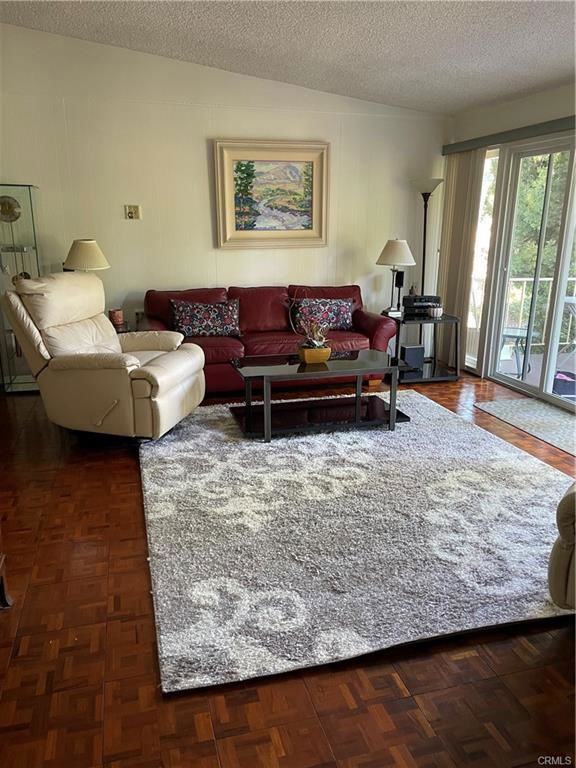 119 Via Estrada #O - Photo 3 of 8