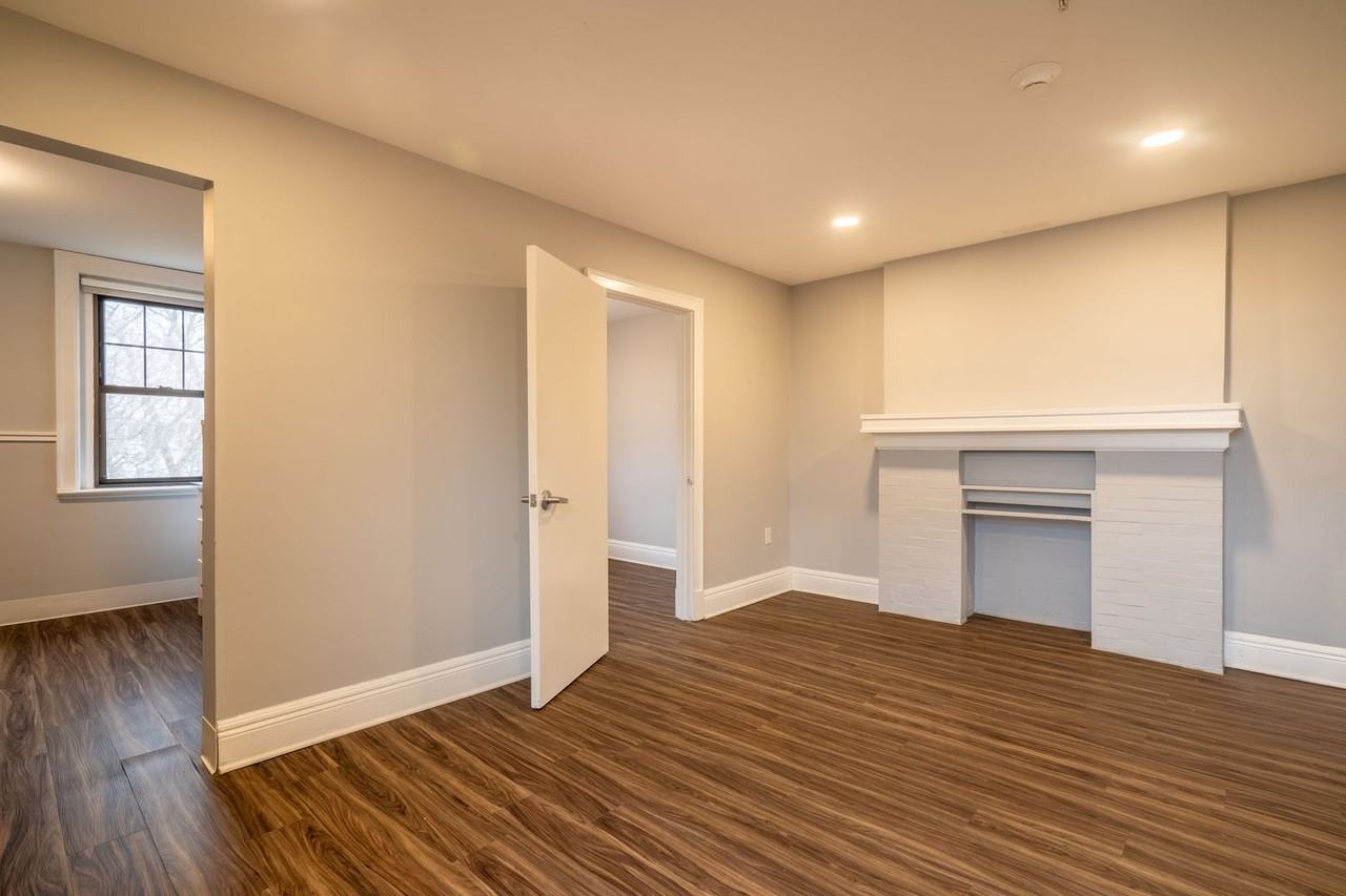 Griffin House Apartments - Photo 4 of 6