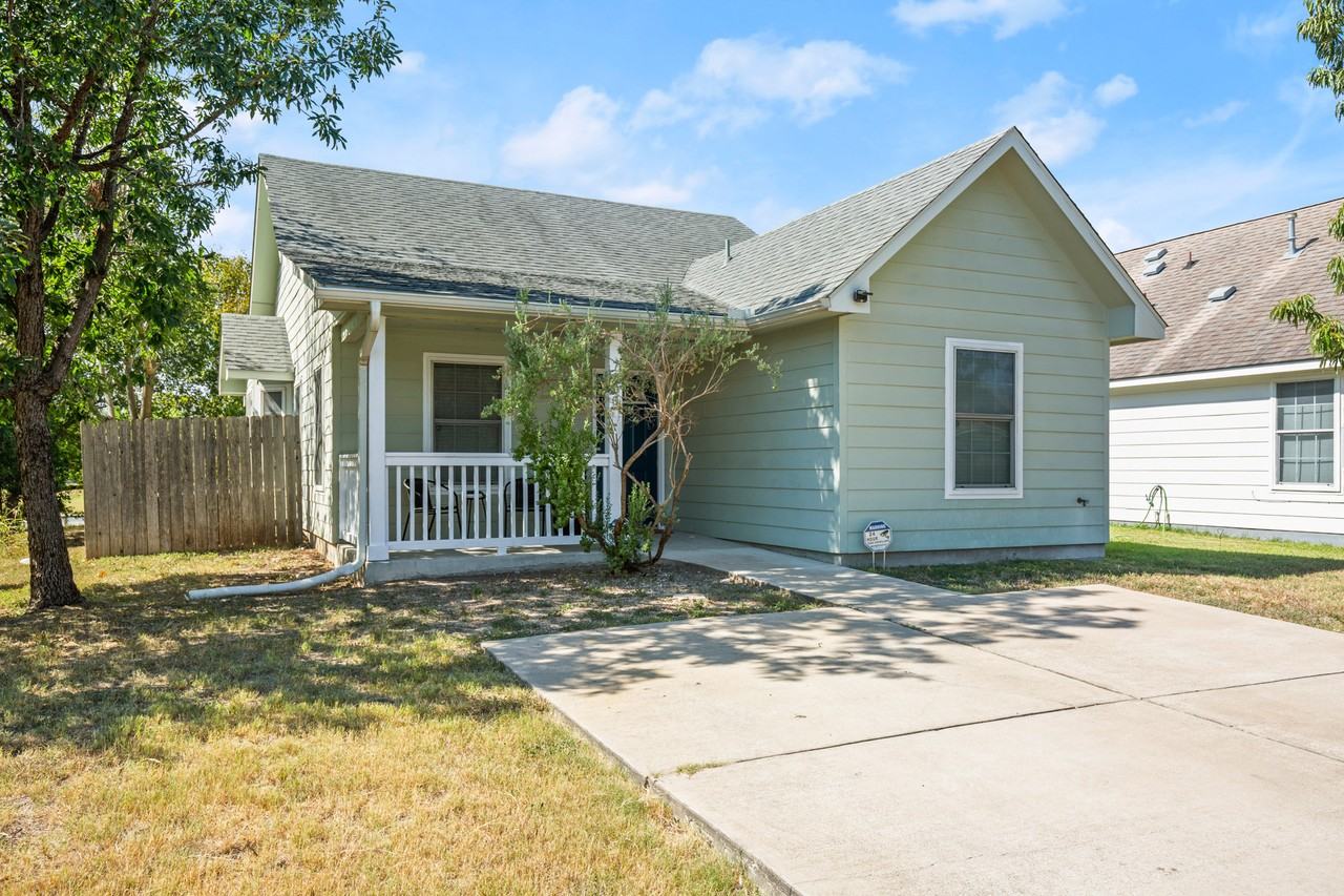 7000 Villita Avenida St - Photo 2 of 22