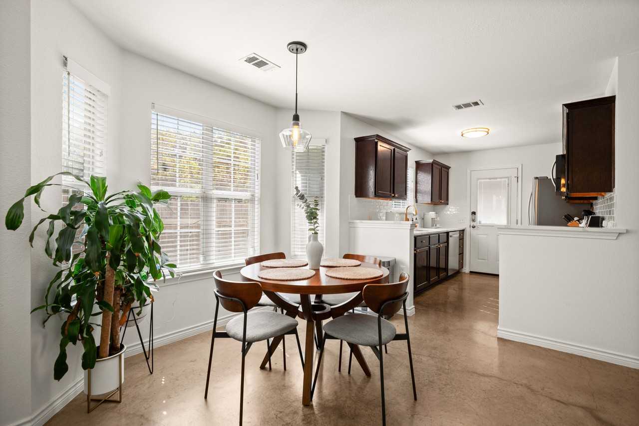 7000 Villita Avenida St - Photo 5 of 22