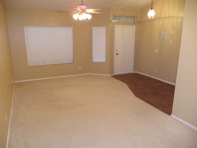 1214 E Artesian Way - Photo 3 of 17